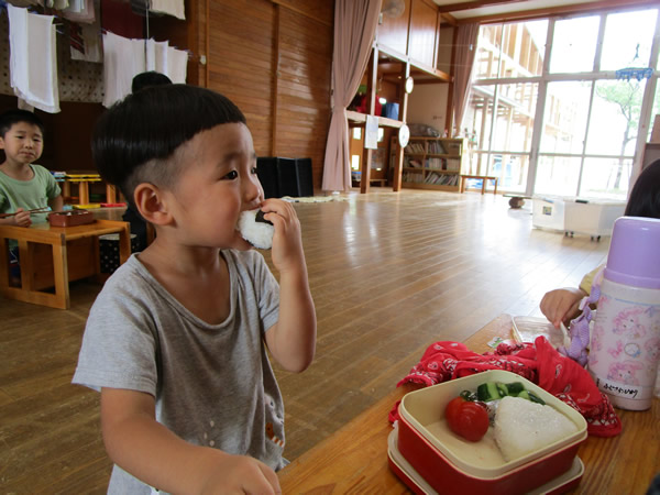 お弁当の日の様子